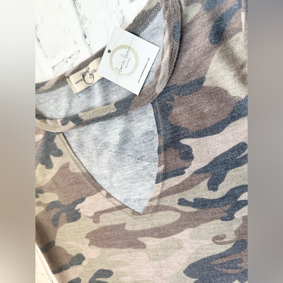 Camo print shirt - Picture 2 of 3